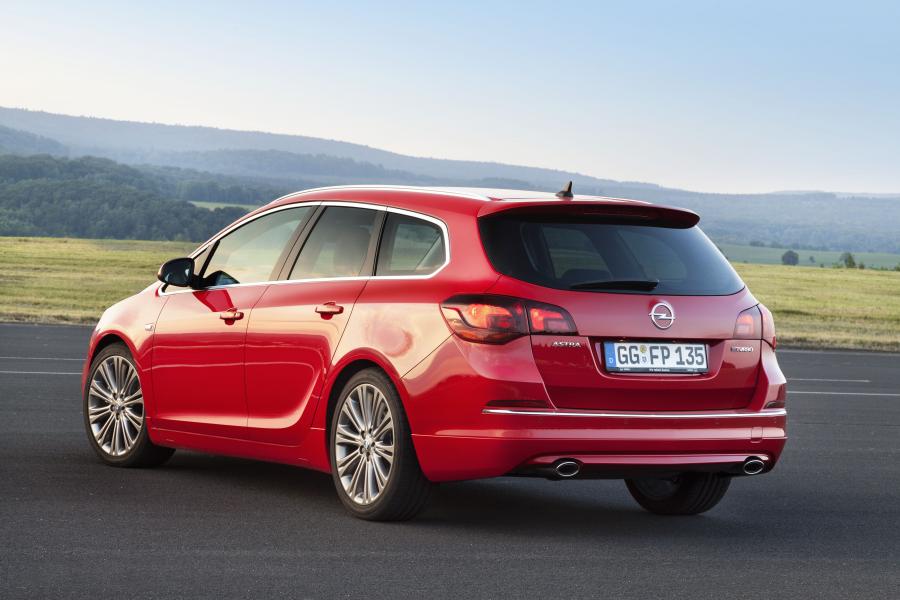 Opel Astra SportsTourer BiTurbo CDTI (J) 2012 года  (фото 7 из 11)